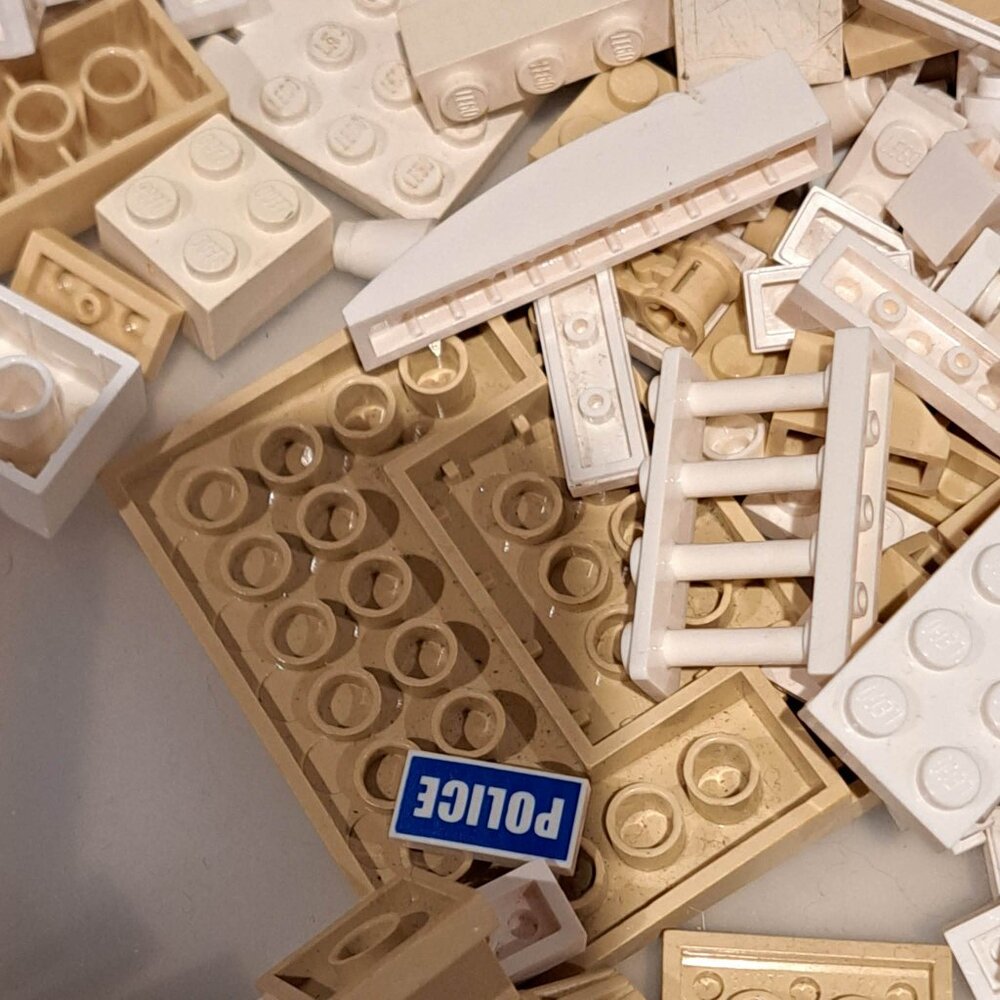 Bulk lot of white beige Lego - Picture 5 of 12